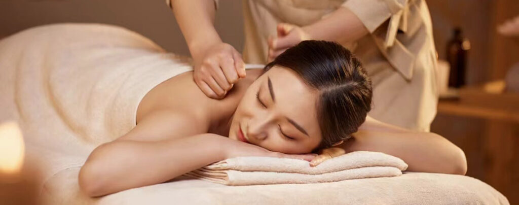 Essential Oils & Aromatherapy-A Wonderful Magic