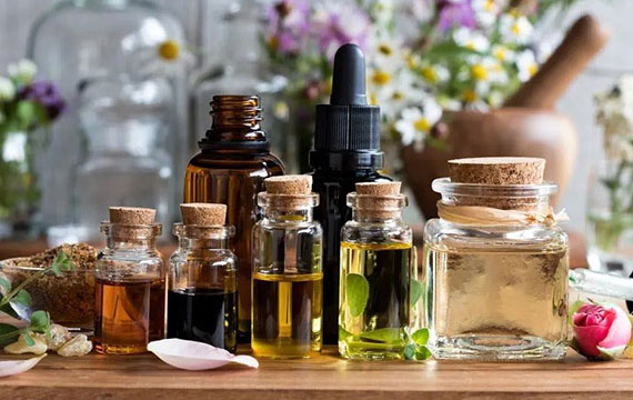 Essential Oils & Aromatherapy-A Wonderful Magic